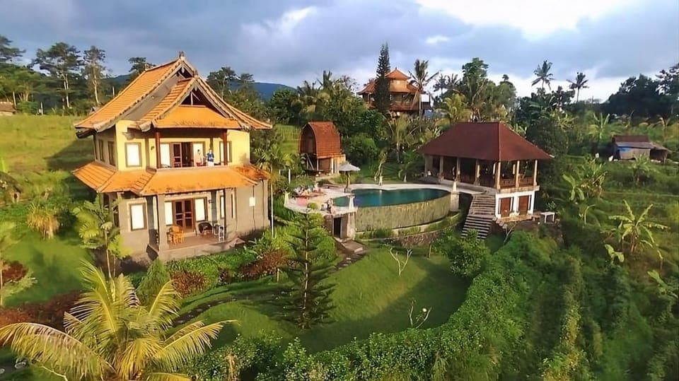 The Kanjeng Signature Sidemen Bed and Breakfast in Sidemen