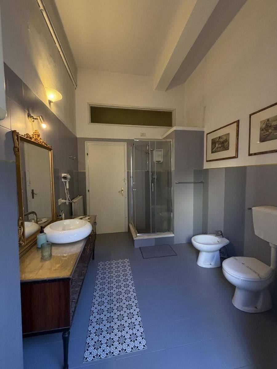 Guest House Santa Giustina Lucca Centro Storico Bed and Breakfast in Capannori