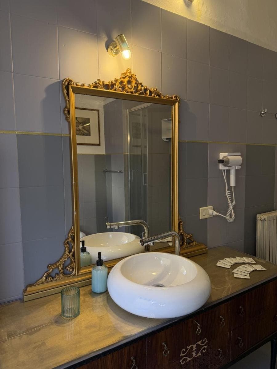 Guest House Santa Giustina Lucca Centro Storico Bed and Breakfast in Capannori