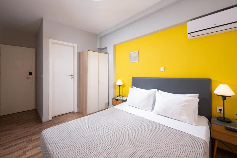 Enattica Syntagma Living Apartment in Plaka