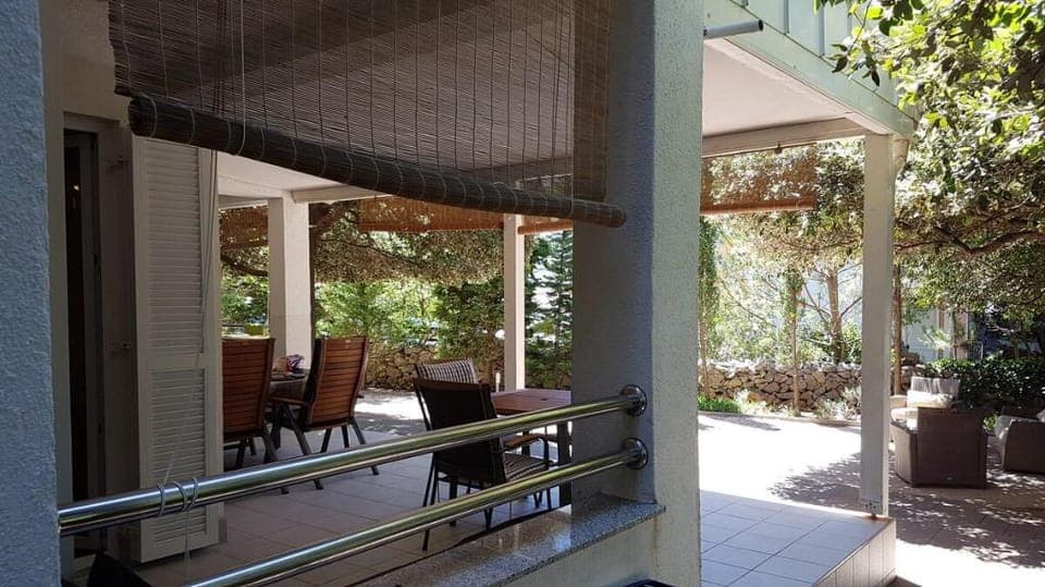 Green Garden Apartment Novalja Apartment in Novalja