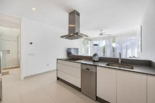 Villa Carlota 100m to beach seaview  private pool Villa in Villajoyosa