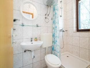 Apartments Neva- One Bedroom Apartment Apartment in Selca, Brač