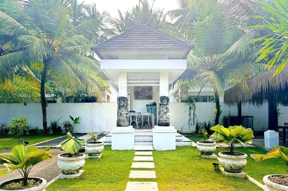Deepblue Retreat  Vacation rental in Pekutatan