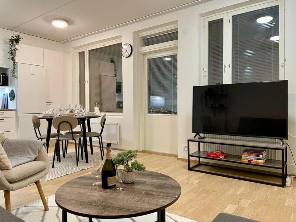 Penthouse Sauna Myyrmanni Apartment in Helsinki