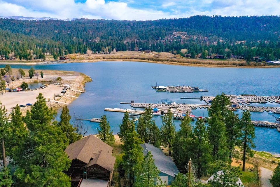 Your lakefront retreat.