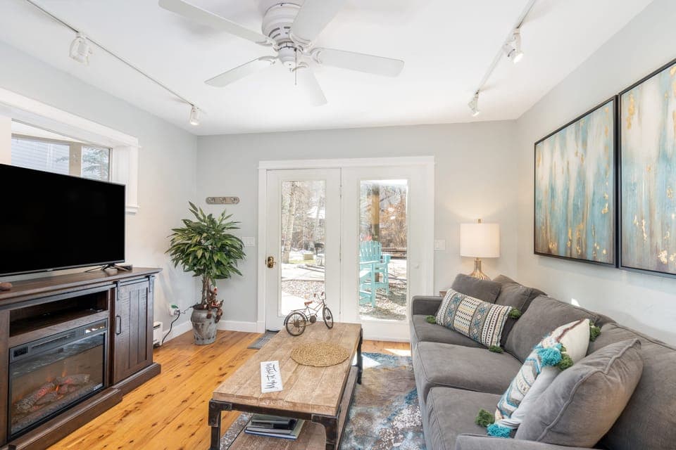 Living area.