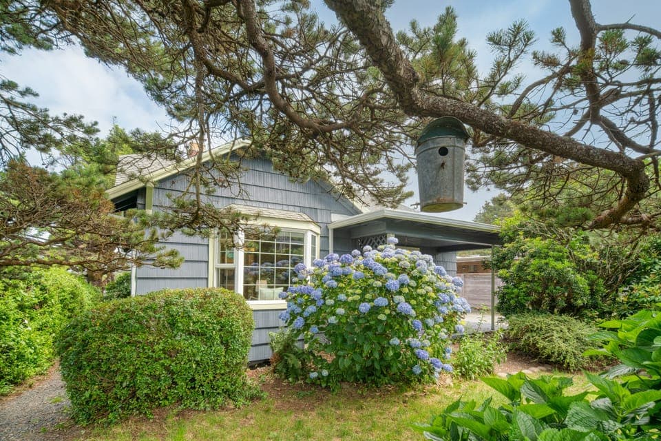 Charming home with a garden atmosphere.