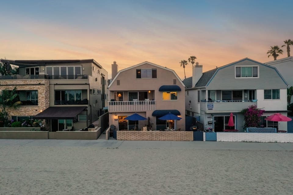 Home right on the sand.