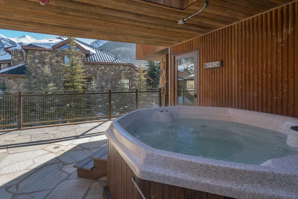Shared hot tub with a view.