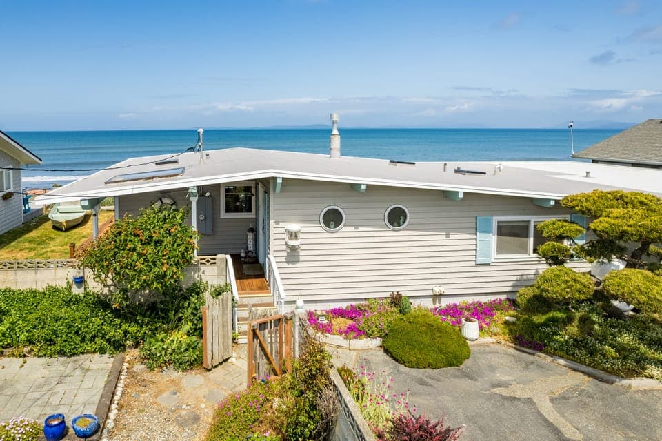 West Beach Wonderland escape!