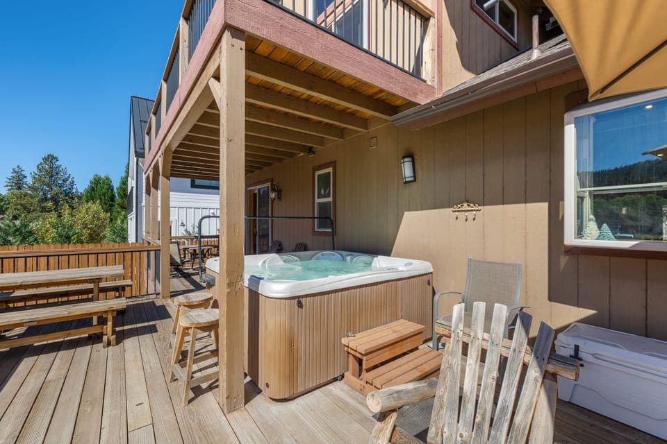 Private hot tub on the large deck.