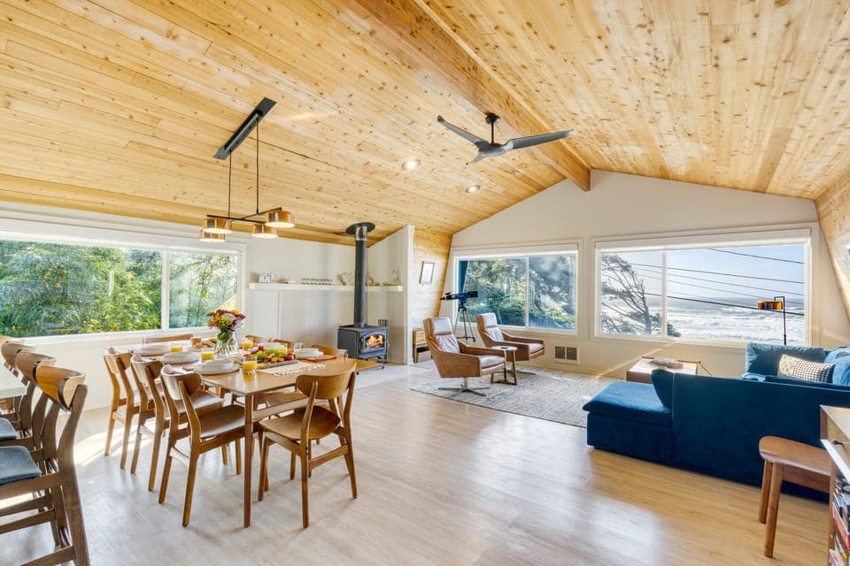 Ocean views from the balcony.