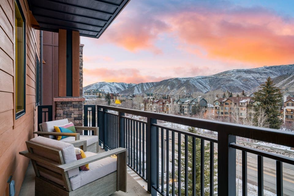 Private balcony with mountain views.