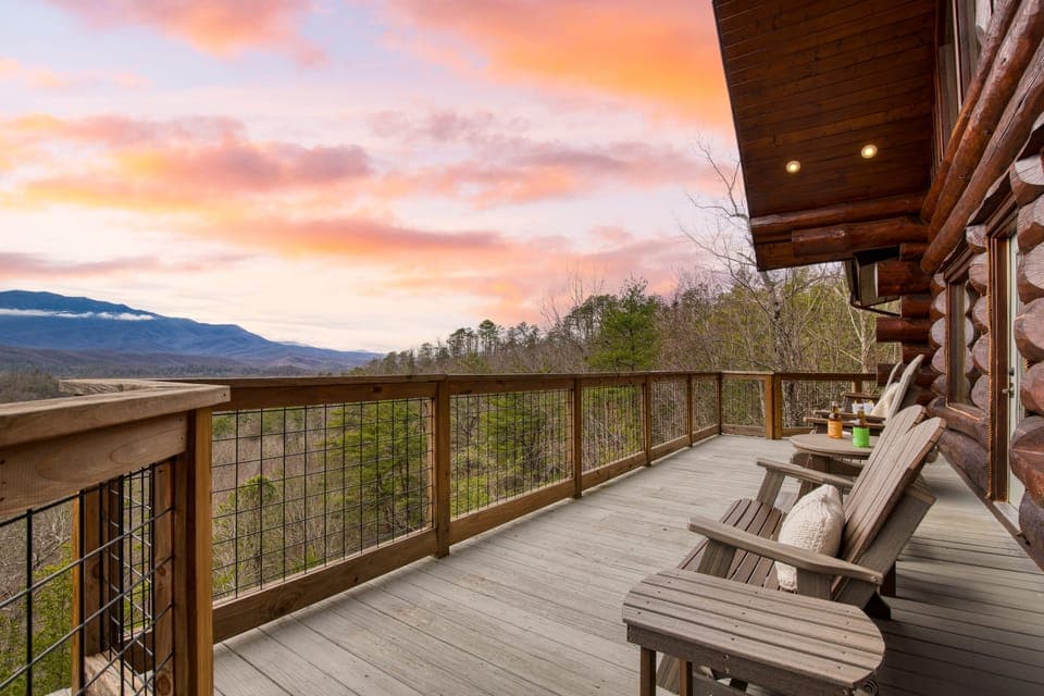 Sunrise views from the upper terrace, with mountain ridgelines and peaceful Smoky Mountain scenery.