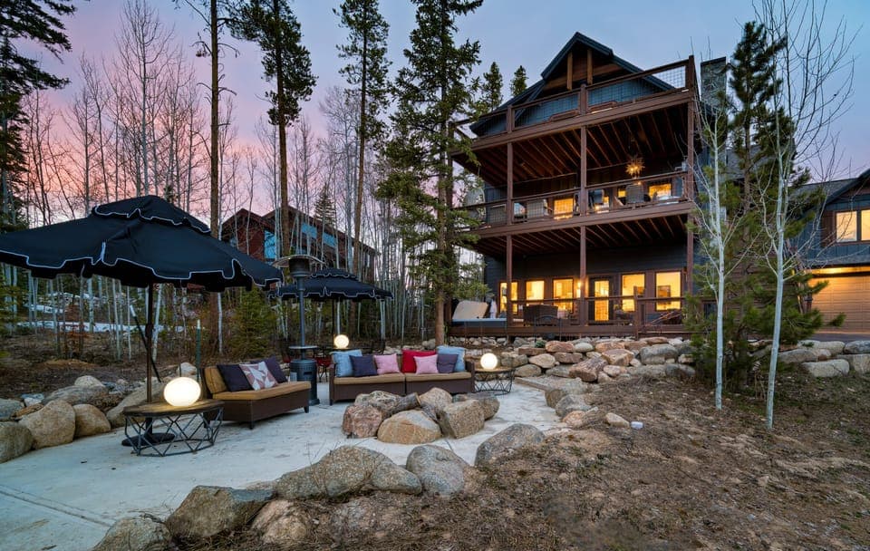 Hot tub on the lower-level deck.