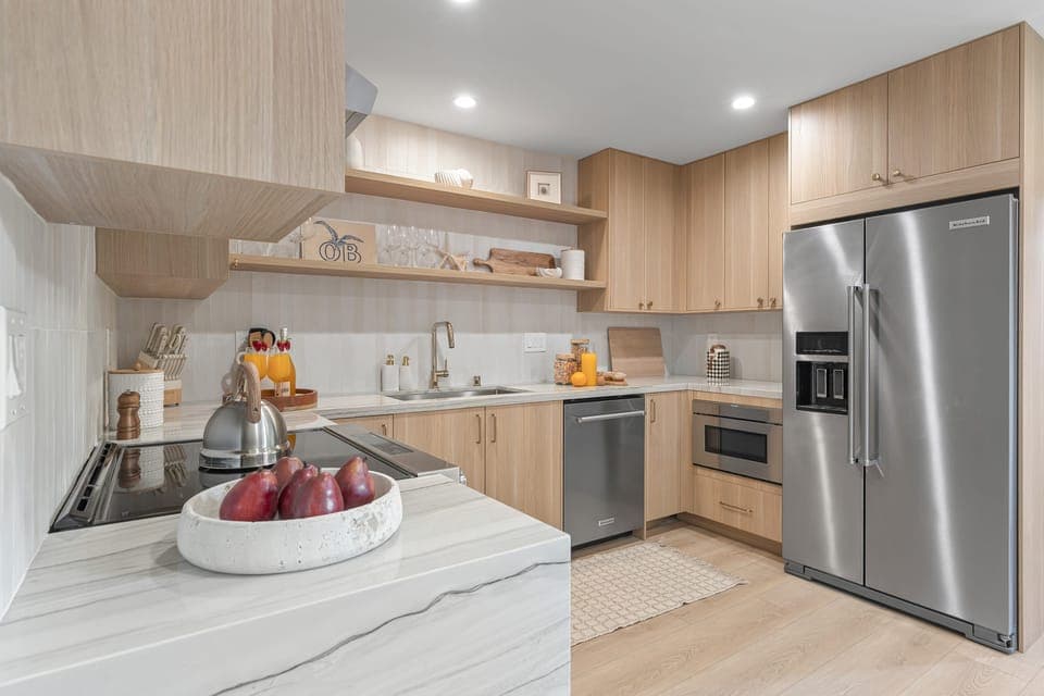 Sleek and modern kitchen.
