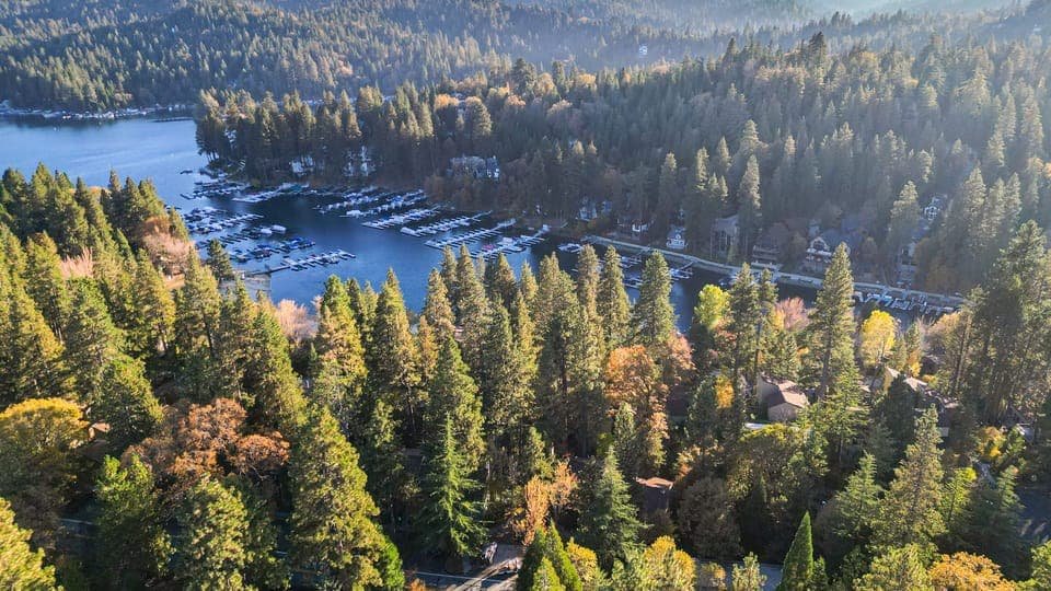 Wide view of Lake Arrowhead.