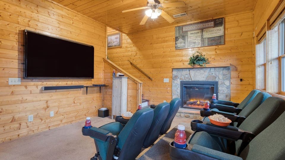 Home Theatre.