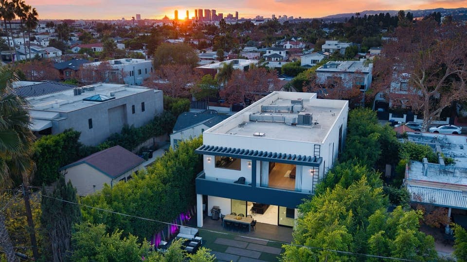 Aerial view of the neighborhood.