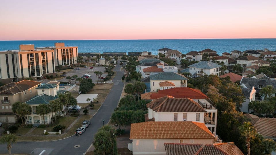 Proximity to the beach.