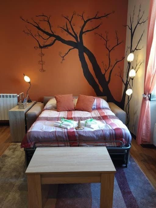 Bed, Living room, Seating area