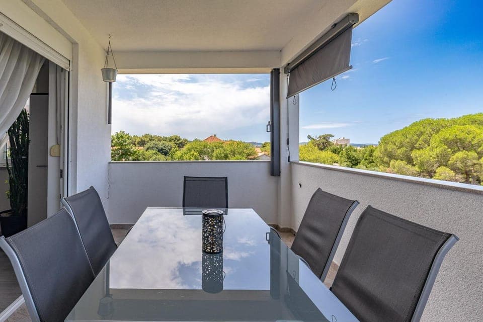 View (from property/room), Balcony/Terrace, Seating area