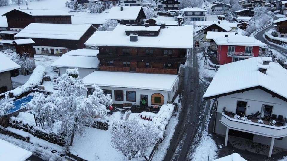 Property building, View (from property/room)