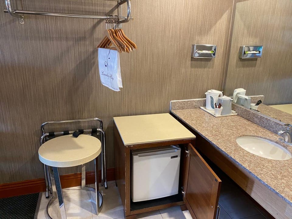 Coffee/tea facilities