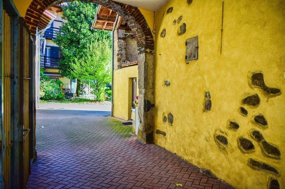 Property building, Inner courtyard view