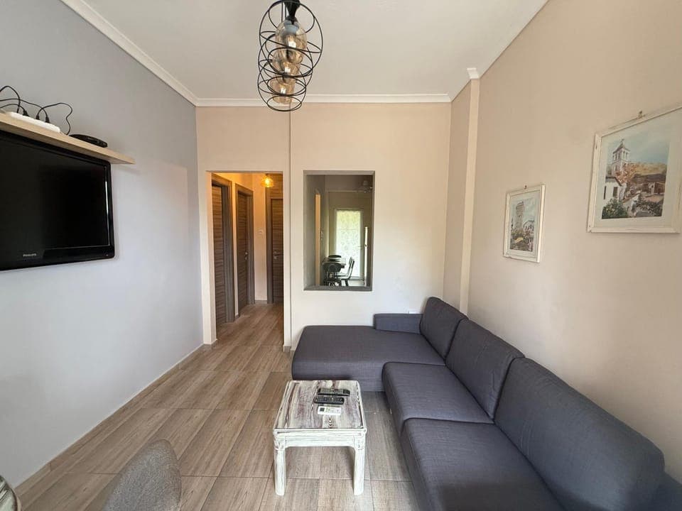 TV and multimedia, Seating area