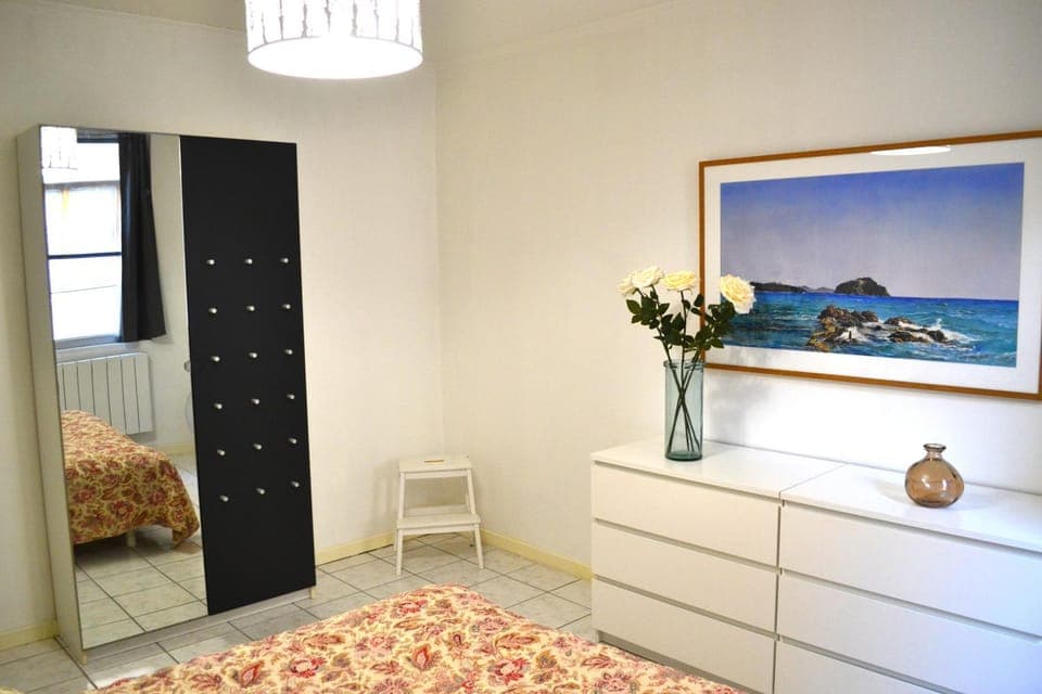 Bed, Bedroom, wardrobe