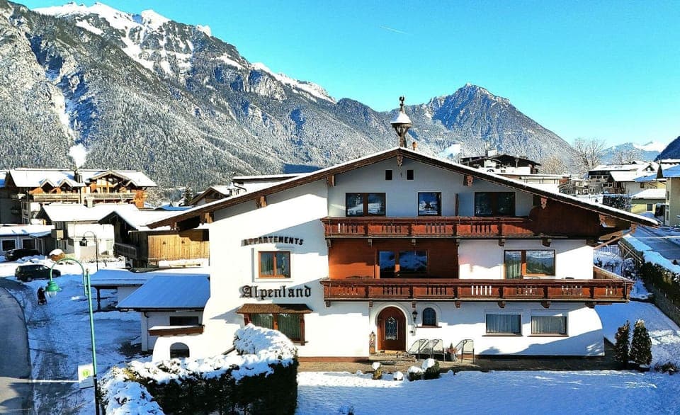 Property building, Day, Natural landscape, Winter, Mountain view