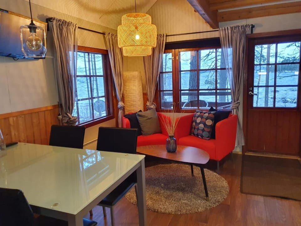 Living room, Seating area, Dining area