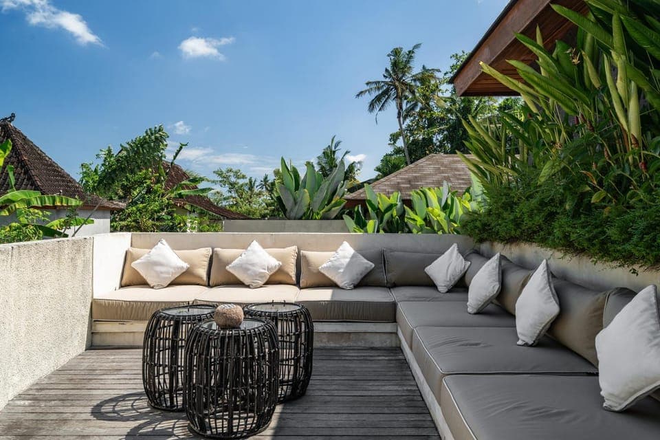 Garden, Seating area, Garden view