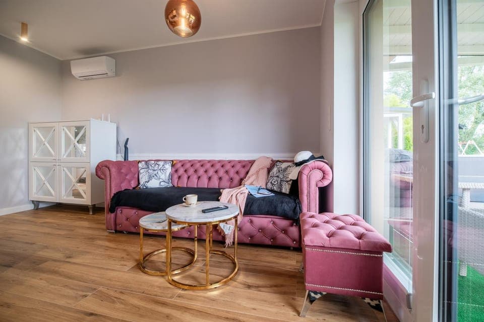 View (from property/room), View (from property/room), Balcony/Terrace, Balcony/Terrace, Living room, Other, Other, Other, Decorative detail, Decorative detail, Seating area, Dining area, furniture, furniture, furniture, air conditioner