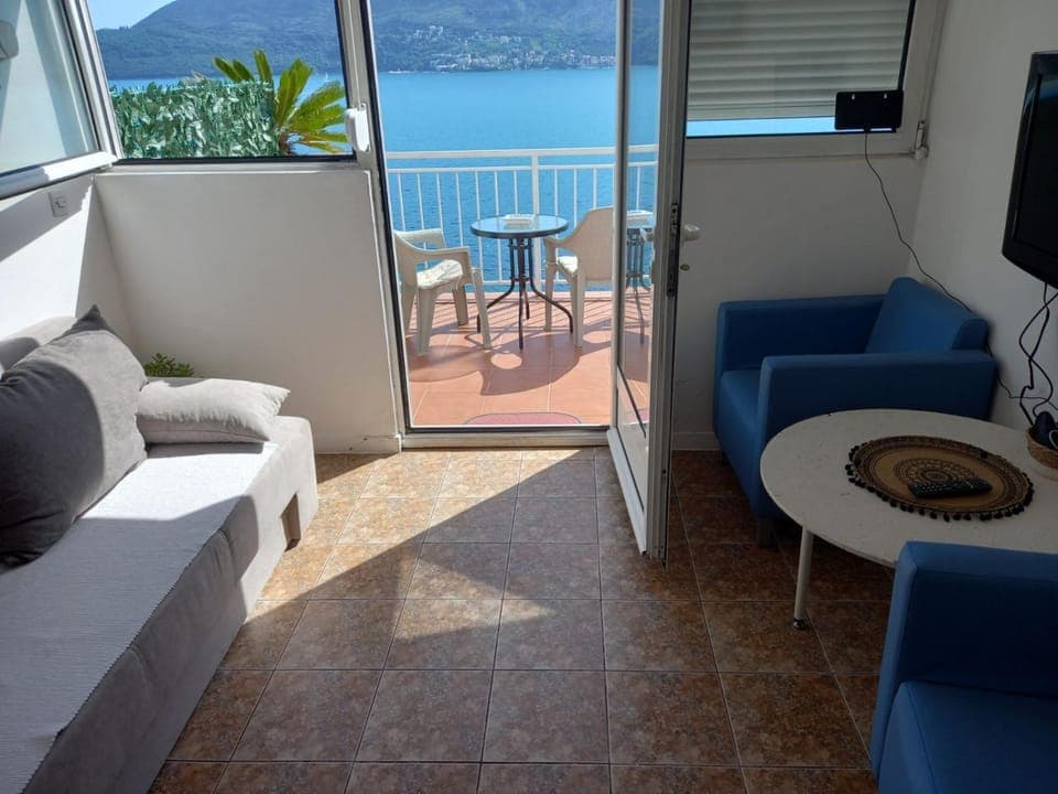 Balcony/Terrace, Living room, Sea view
