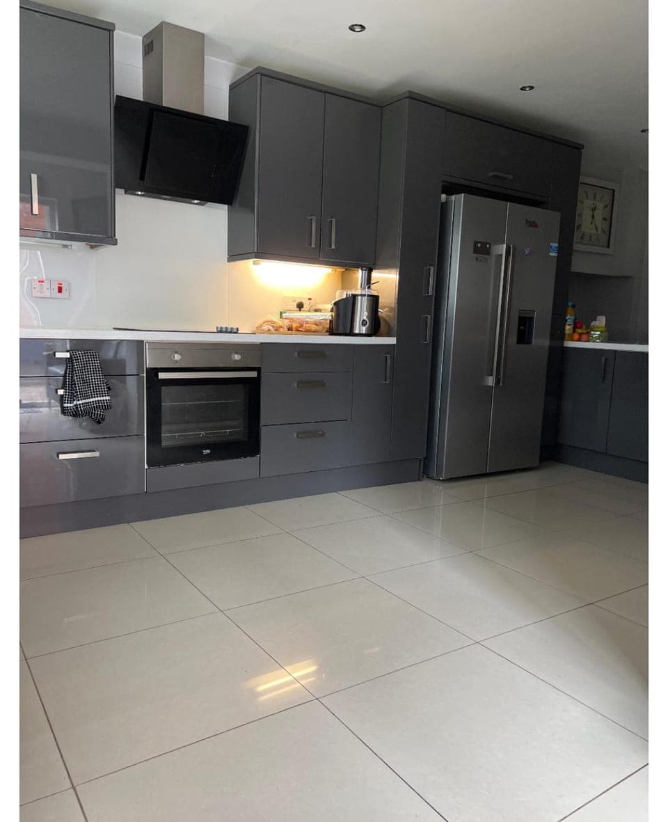 Kitchen or kitchenette, minibar, pet friendly, toaster