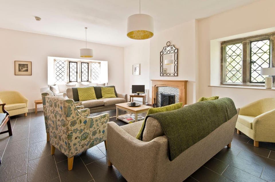 Communal lounge/ TV room, Day, On site