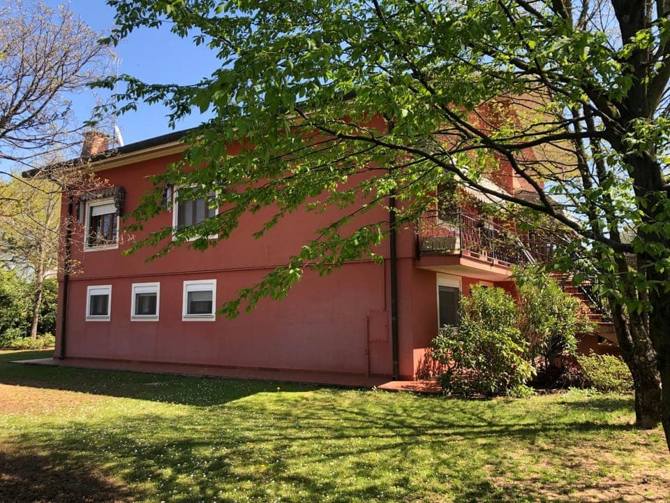 Property building, Spring, Garden, Garden view
