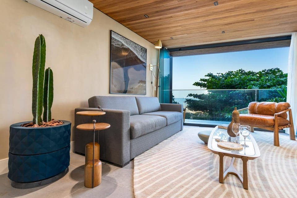 Day, View (from property/room), Balcony/Terrace, Living room, Seating area