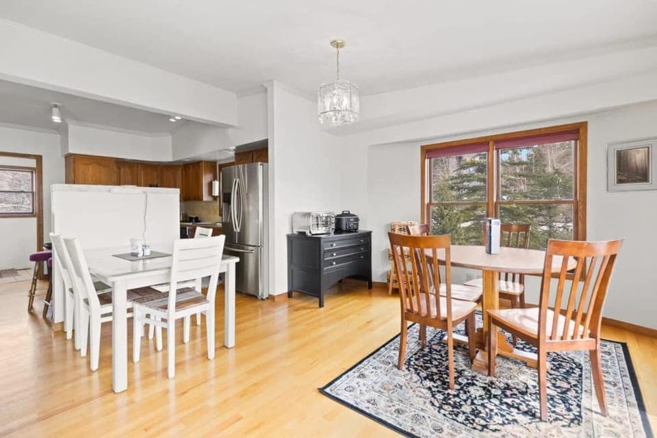 Homey 3BR Near Lake Dillon with Mountain Views House in Dillon