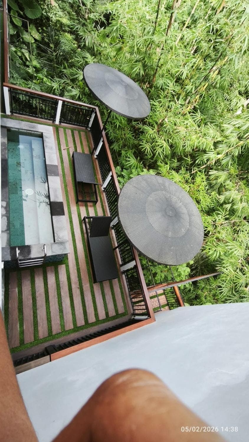 Property building, Swimming pool