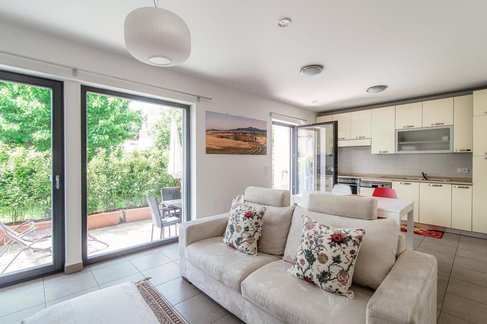 Seating area, Garden view