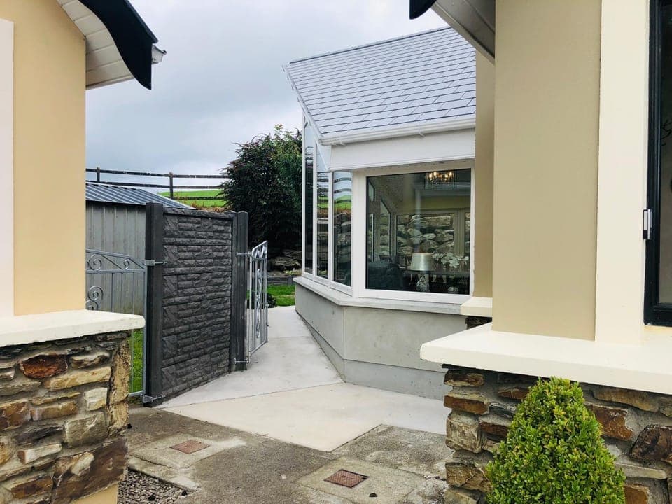 Property building, Day