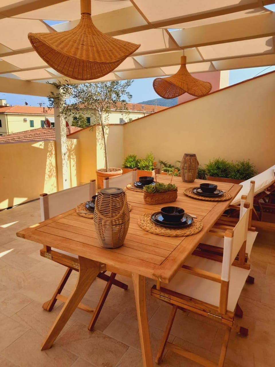 Patio, Balcony/Terrace, Seating area, Dining area