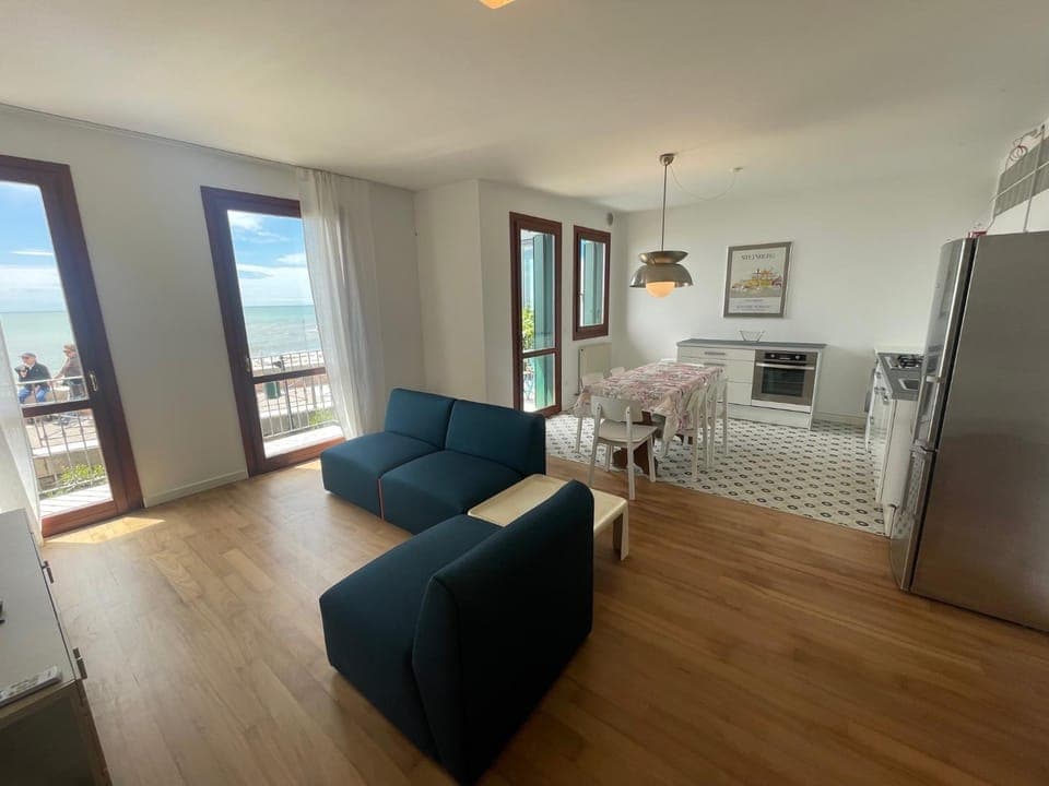 Living room, kitchen