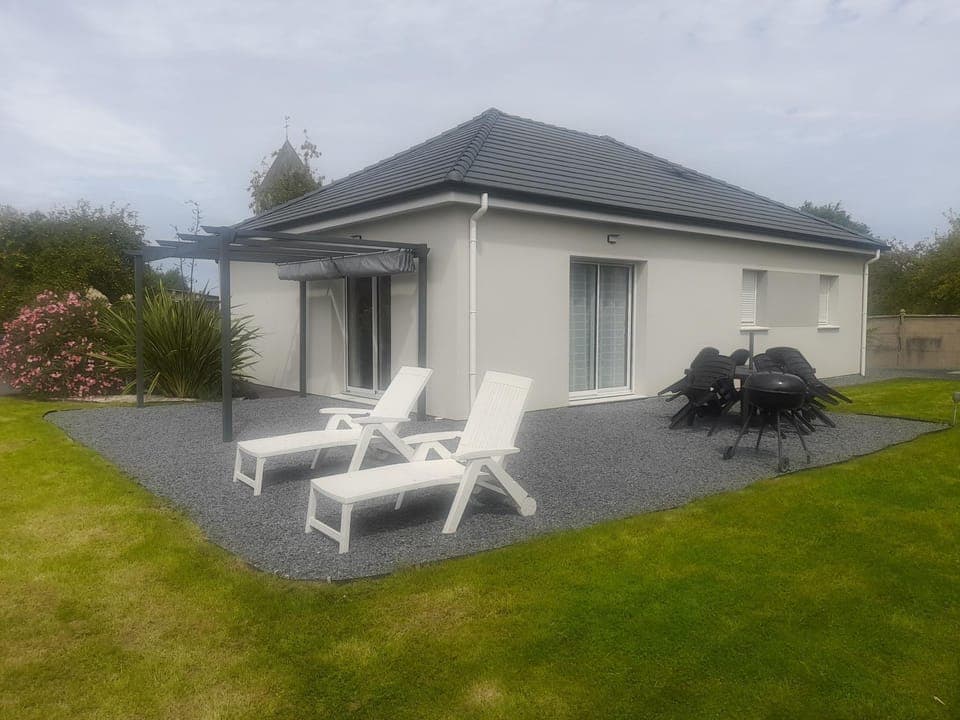 Patio, Garden, sunbed