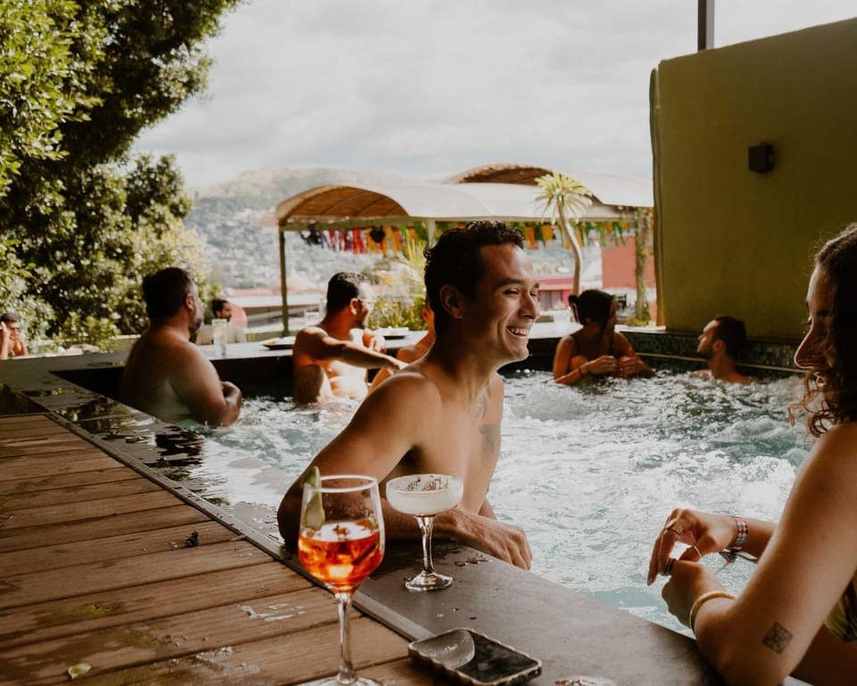 Day, People, Guests, Pool view, Swimming pool, Drinks, Alcoholic drinks, group of guests