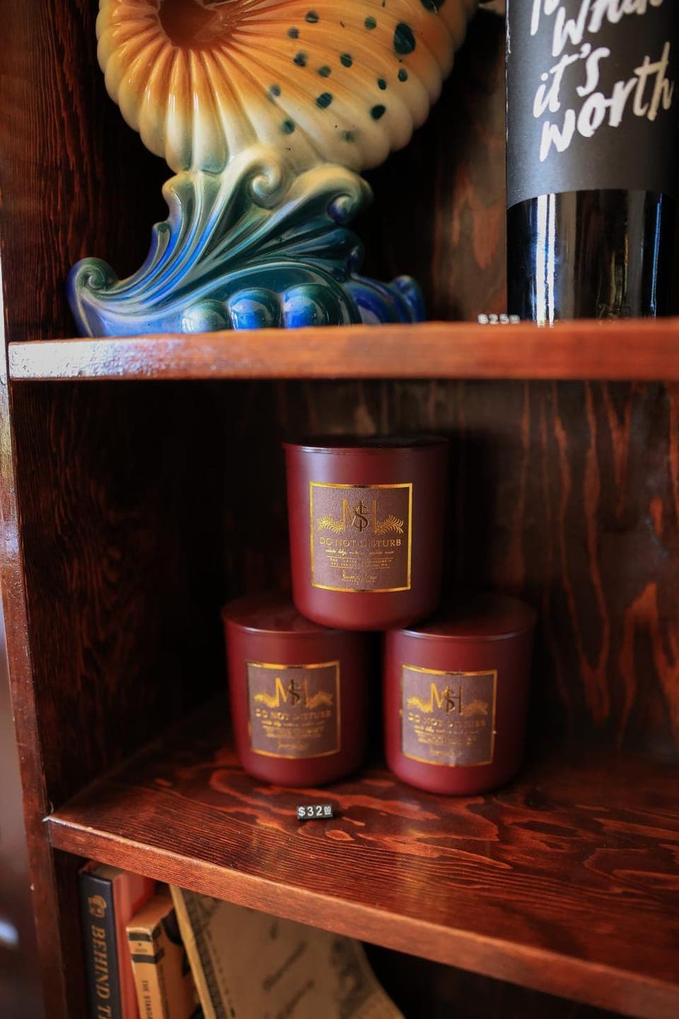 Lounge or bar, minibar